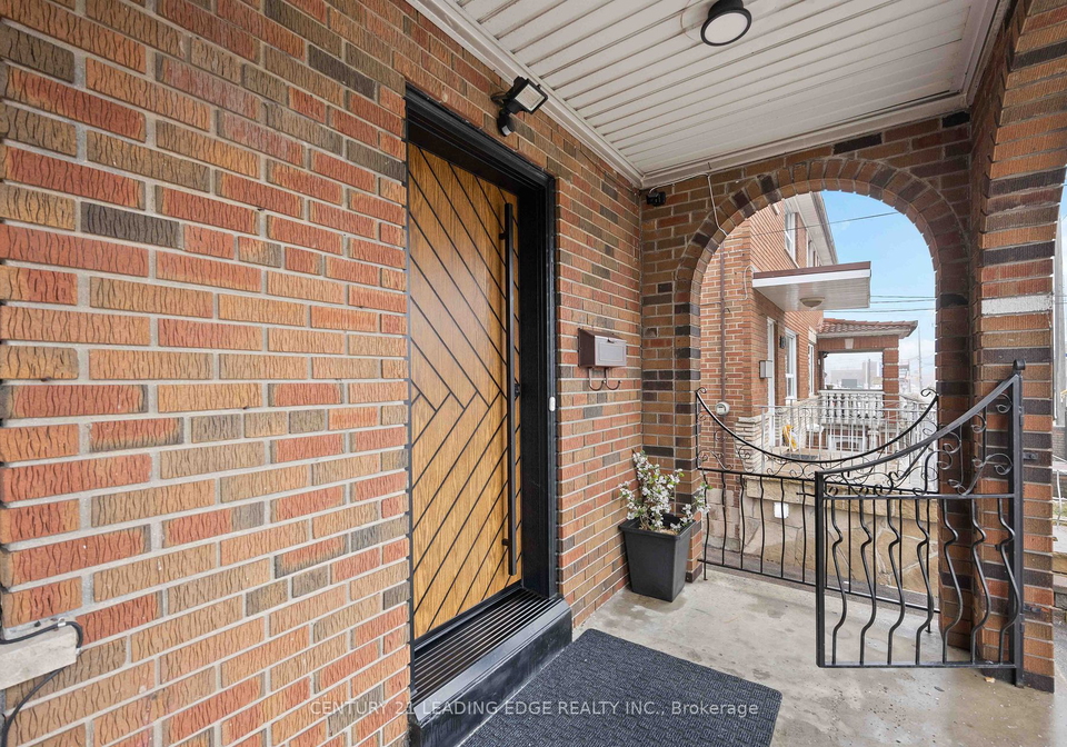 845-runnymede-road-toronto-ontario-w8021950