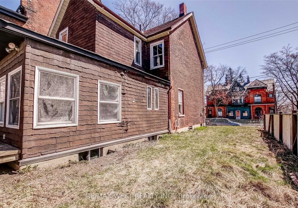 252-annette-street-toronto-ontario-w8080954
