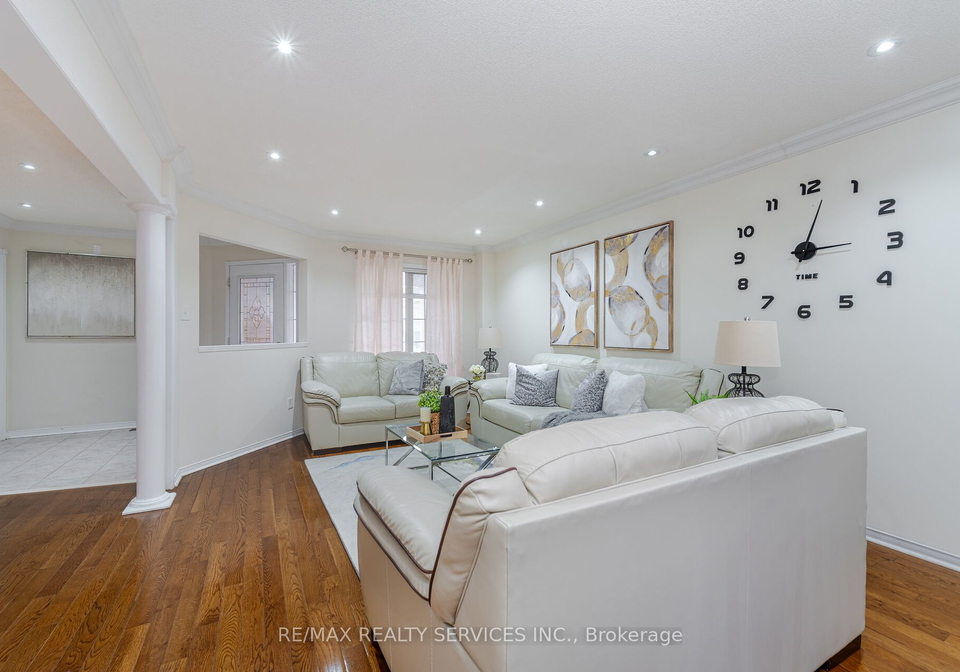 114-porchlight-road-brampton-ontario-w8121054