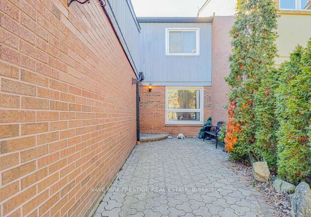 3574-ash-row-crescent-mississauga-ontario-w8131394