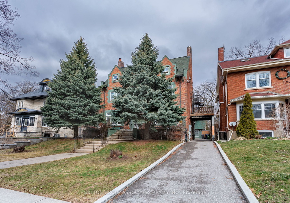 32-high-park-boulevard-toronto-ontario-w8150304