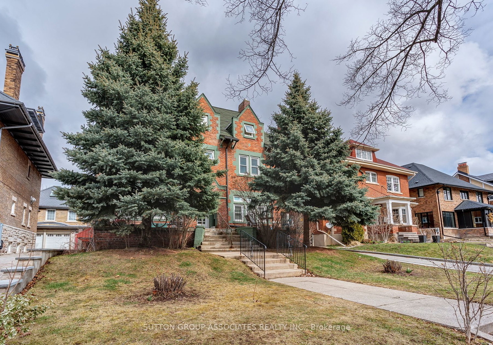 32-high-park-boulevard-toronto-ontario-w8150304