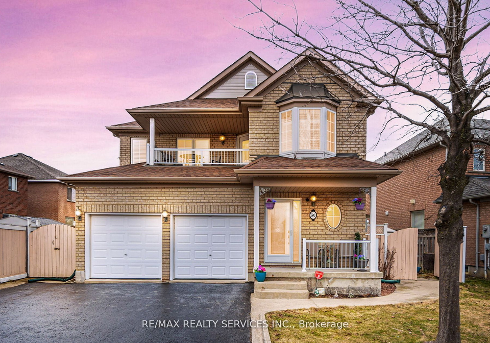 30-queen-mary-drive-brampton-ontario-w8157868