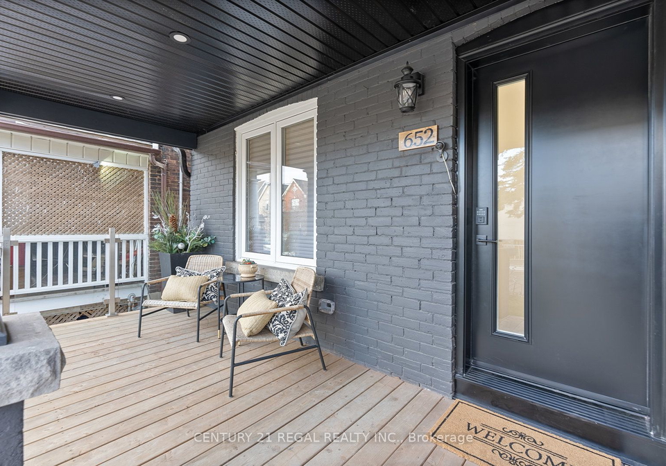 652-st-clarens-avenue-toronto-ontario-w8167830