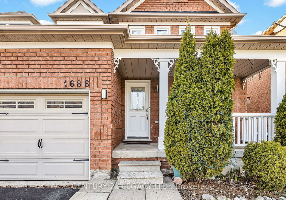 1686-samuelson-circle-mississauga-ontario-w8222412