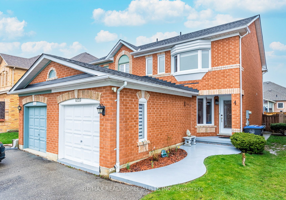 6120-clover-ridge-crescent-mississauga-ontario-w8227924