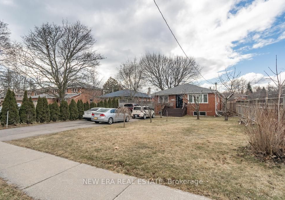 1362-cawthra-road-mississauga-ontario-w8242616