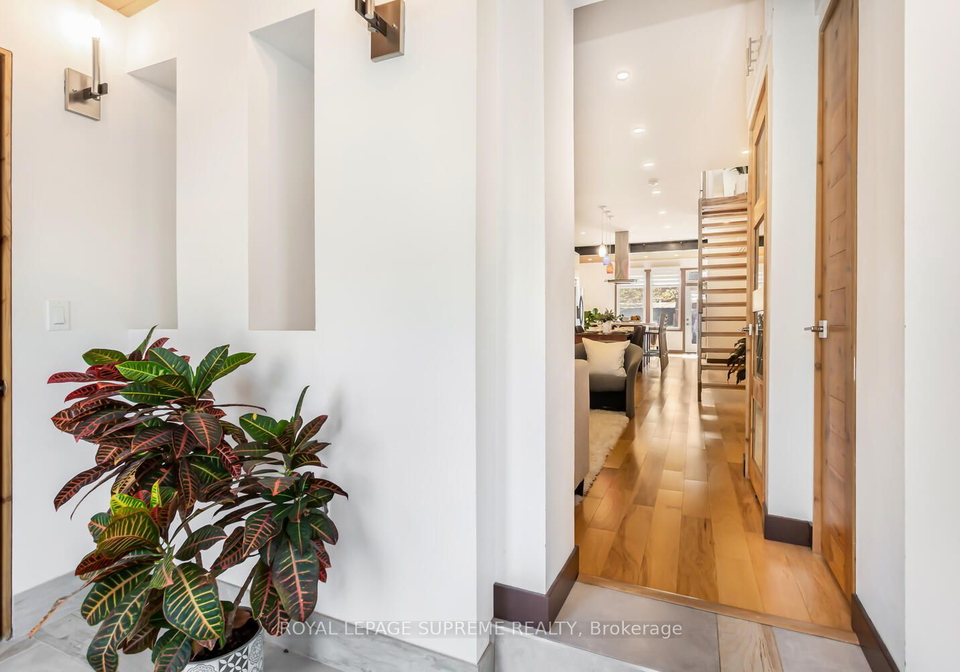 48-greendale-avenue-toronto-ontario-w8293034