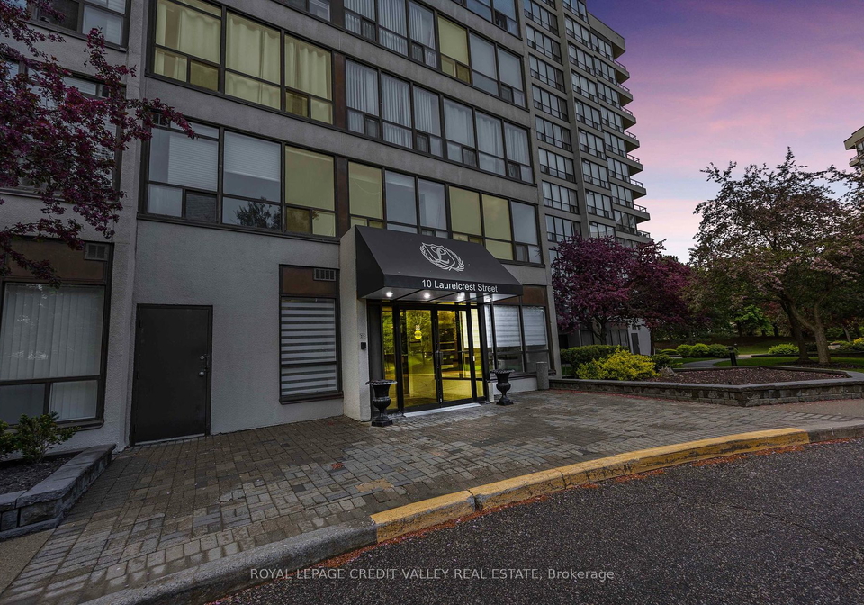 10-laurelcrest-street-brampton-ontario-w8341230