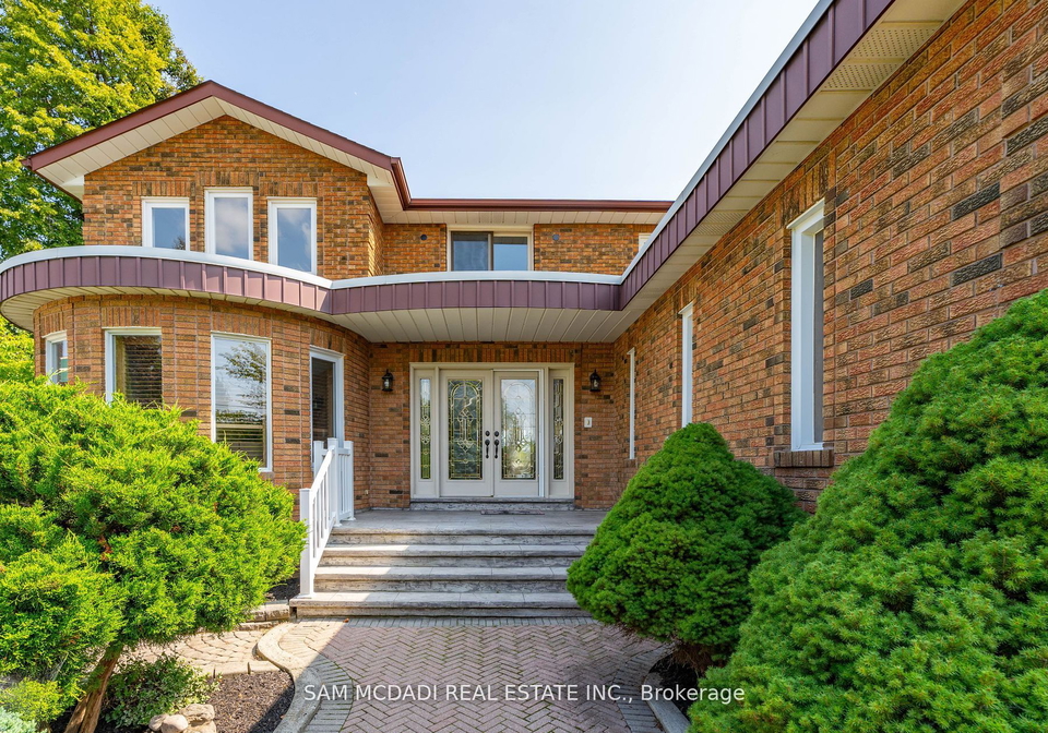 1548a-carolyn-road-mississauga-ontario-w8353746