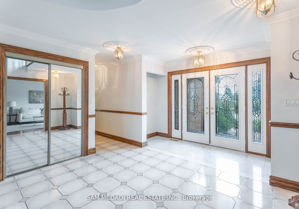 1548a-carolyn-road-mississauga-ontario-w8353746