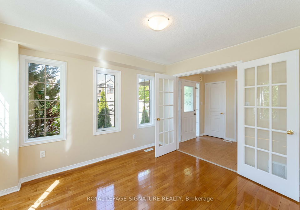 5616-margarita-crescent-mississauga-ontario-w8359966