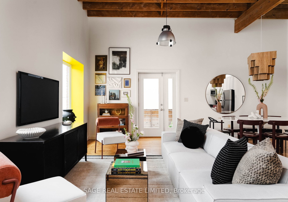 8-bartlett-avenue-toronto-ontario-w8432916