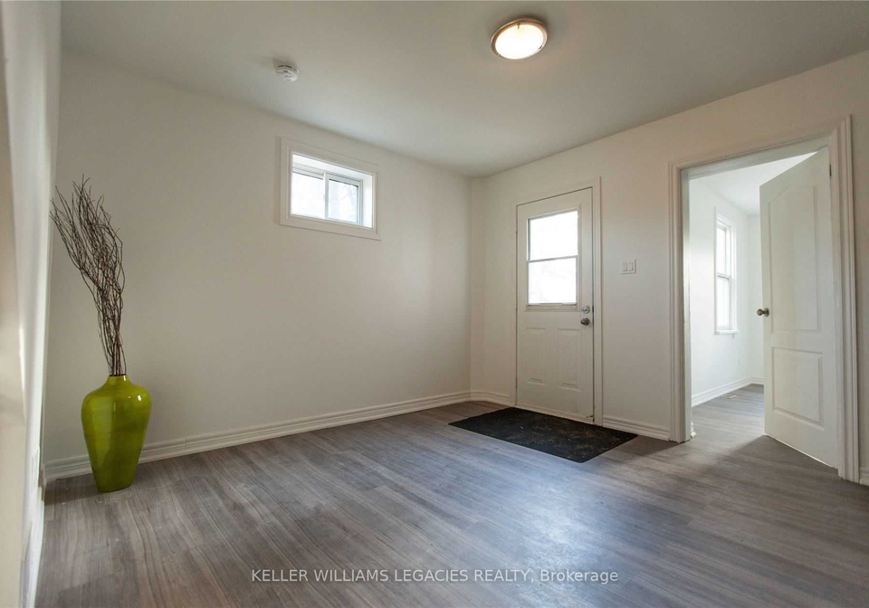 142-silverthorn-avenue-toronto-ontario-w8455452