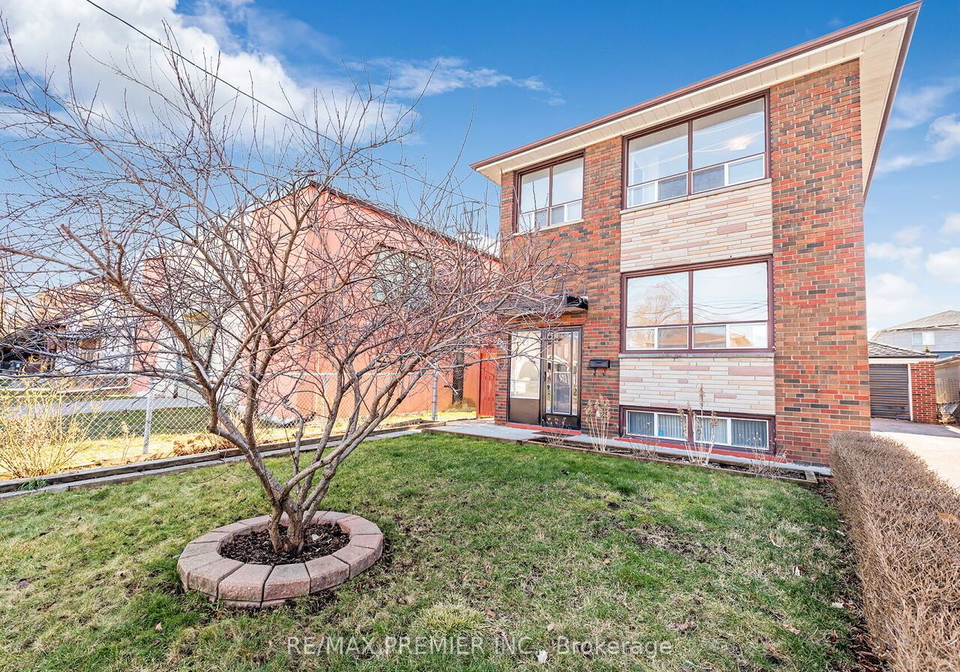 89-cayuga-avenue-toronto-ontario-w8458796
