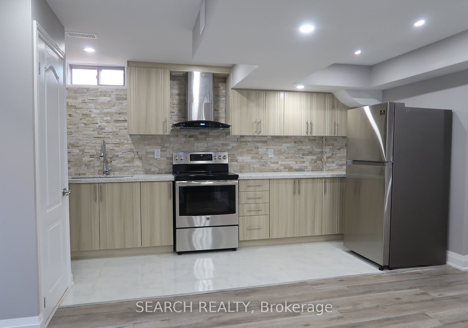 8-nightland-court-brampton-ontario-w8469562