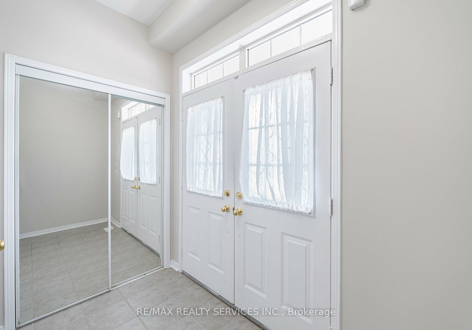 70-penbridge-circle-brampton-ontario-w9032756