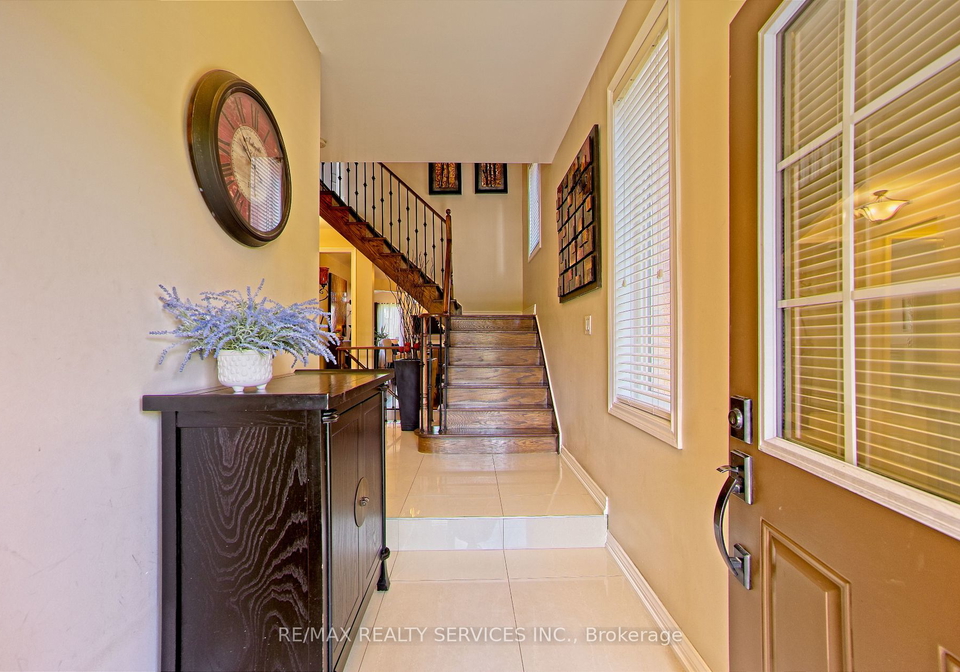 5487-challenger-drive-mississauga-ontario-w9043631