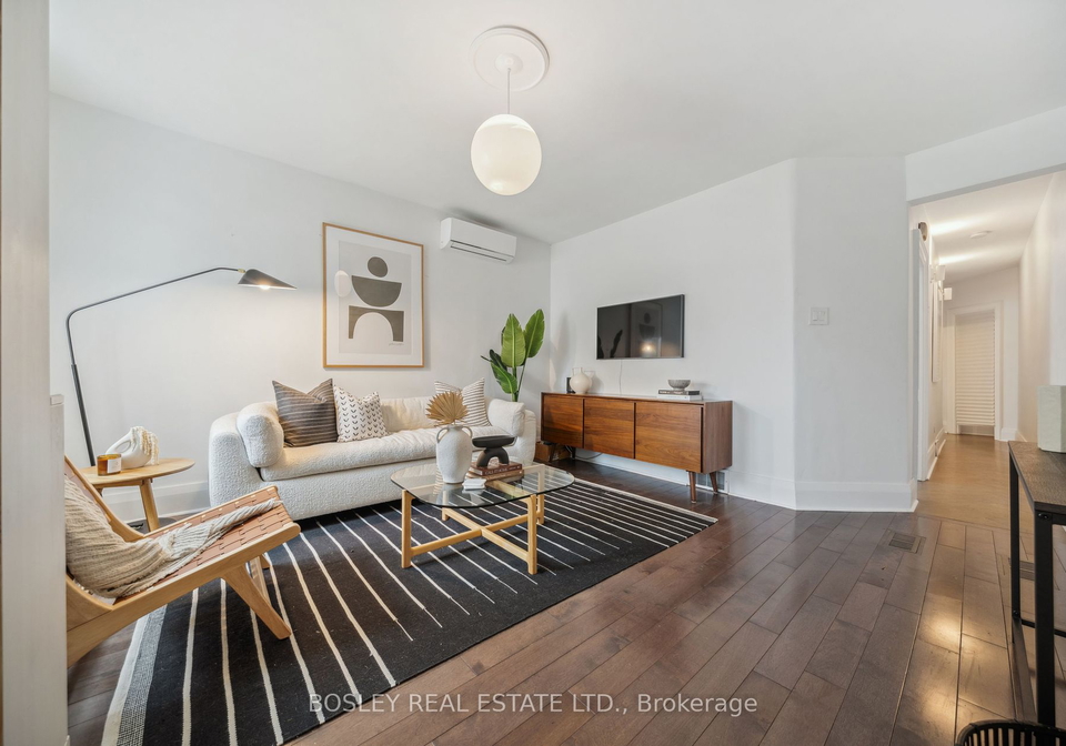 23-white-avenue-toronto-ontario-w9241956