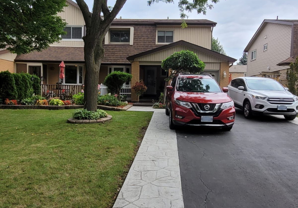 35-lawndale-crescent-brampton-ontario-w9268827