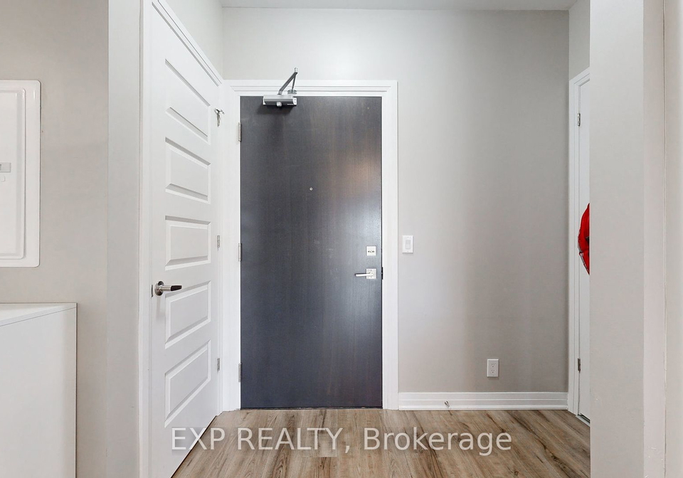 102-grovewood-common-crescent-oakville-ontario-w9269207