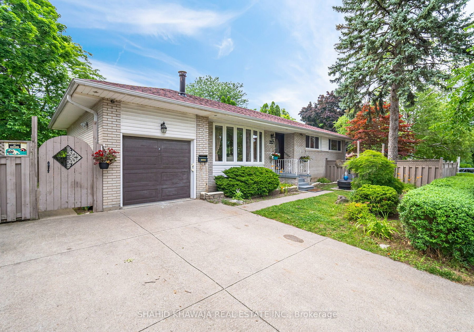 2271-truscott-drive-mississauga-ontario-w9344490