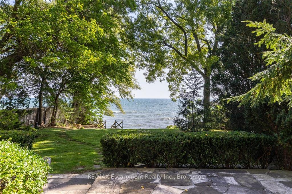 21-second-street-oakville-ontario-w9347095