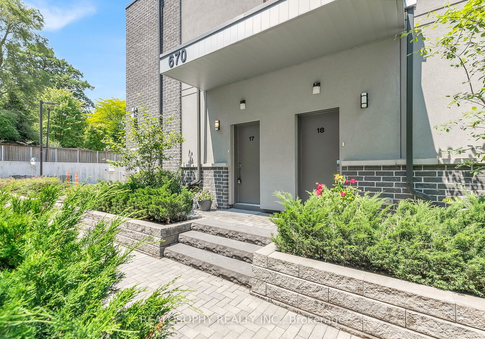 670-atwater-avenue-mississauga-ontario-w9355973