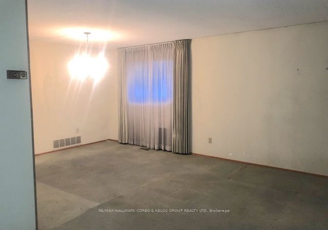 2662-kinnerton-crescent-mississauga-ontario-w9357219