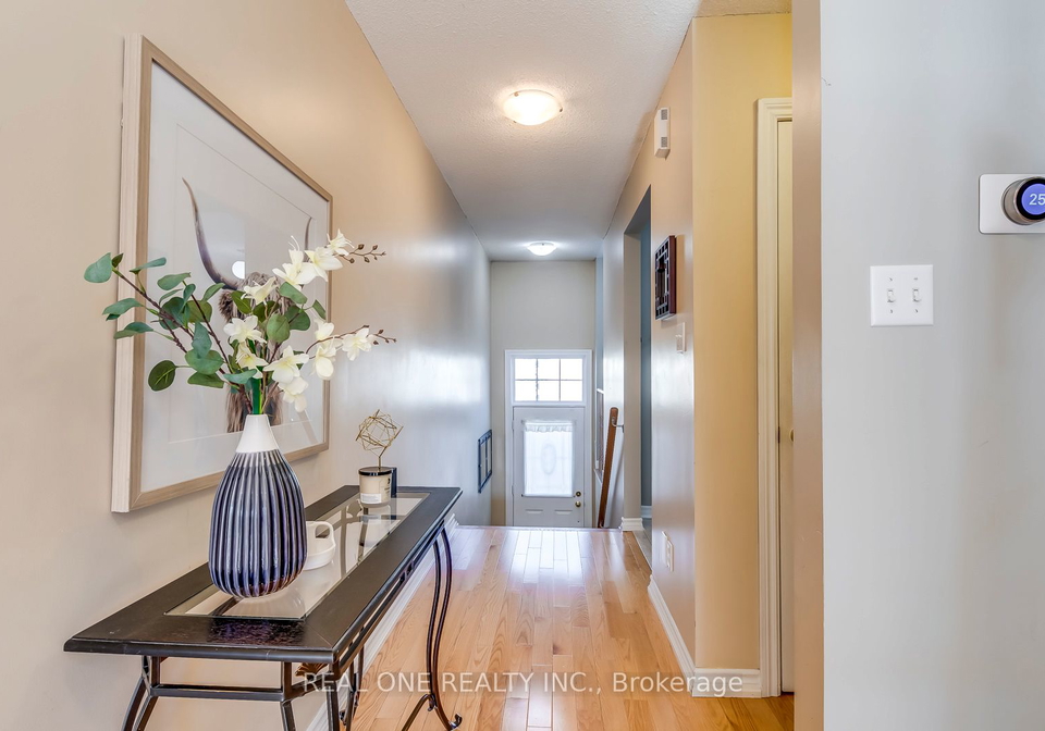 840-dundas-street-w-mississauga-ontario-w9386748