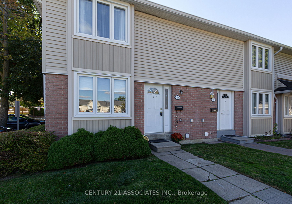 2079-the-collegeway-mississauga-ontario-w9395148