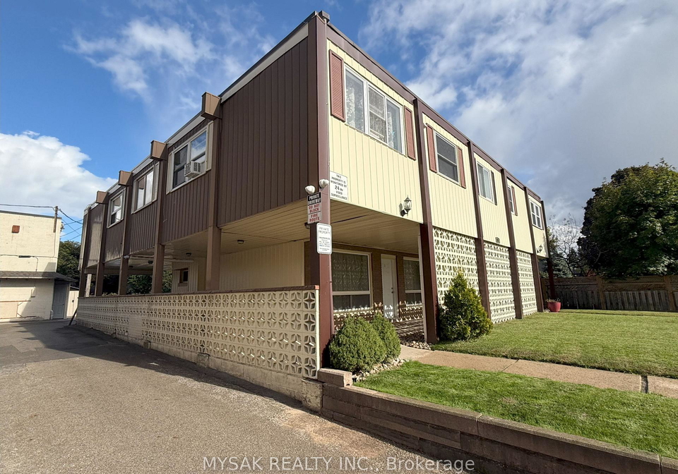 985-kingsway-drive-burlington-ontario-w9396611