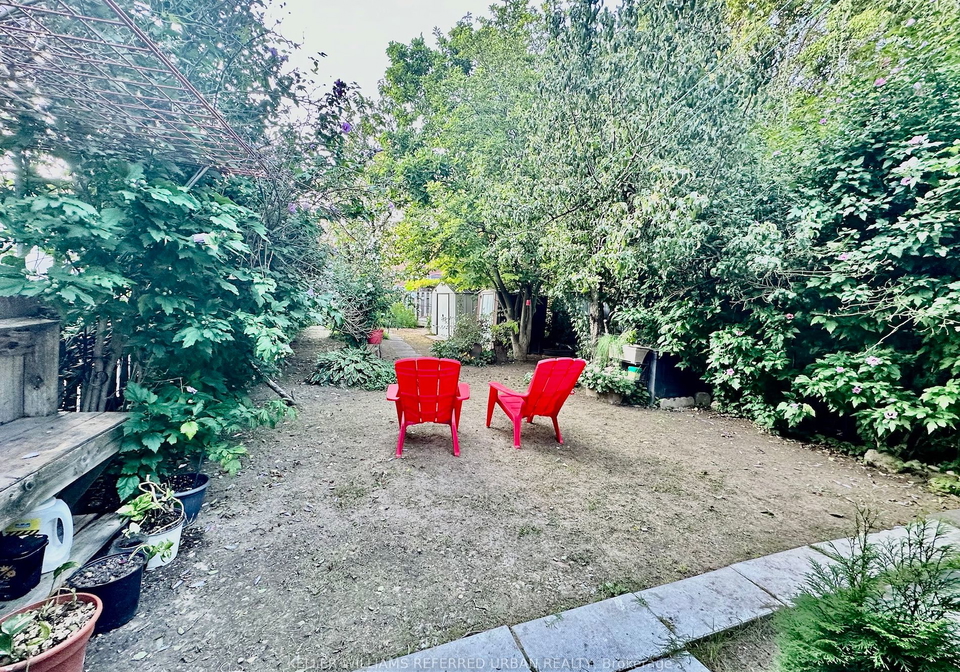 12-rotherham-avenue-toronto-ontario-w9417464