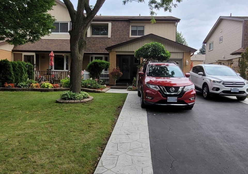 35-lawndale-crescent-brampton-ontario-w9768349