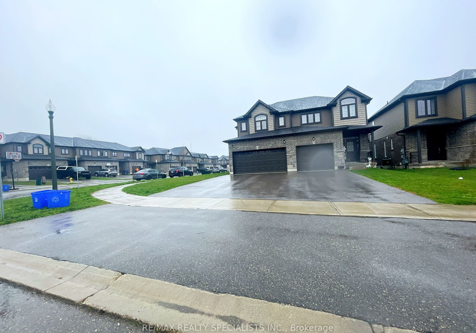 169-links-crescent-woodstock-ontario-x10406887