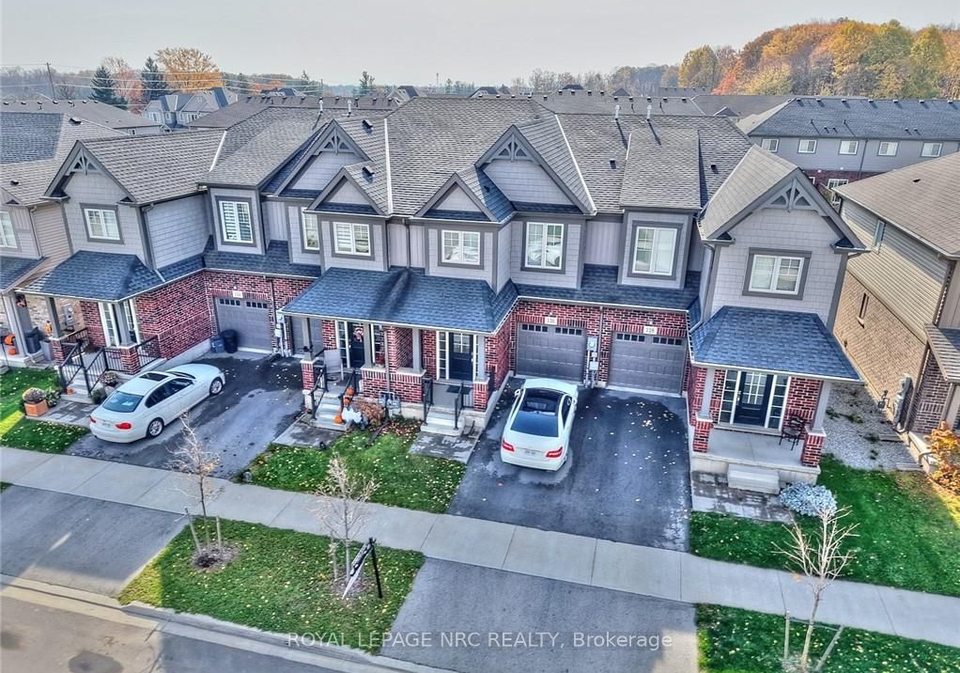130-acacia-road-pelham-ontario-x10409447