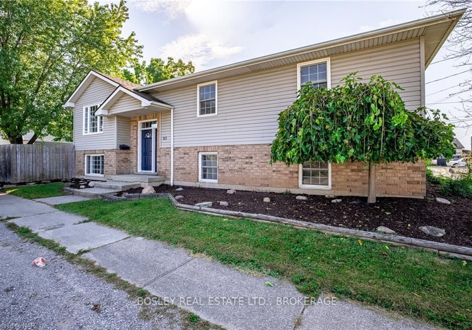 65-chelsea-street-st-catharines-ontario-x10420280