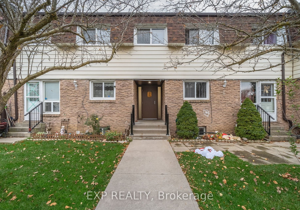 22-pitt-street-prince-edward-county-ontario-x10421874