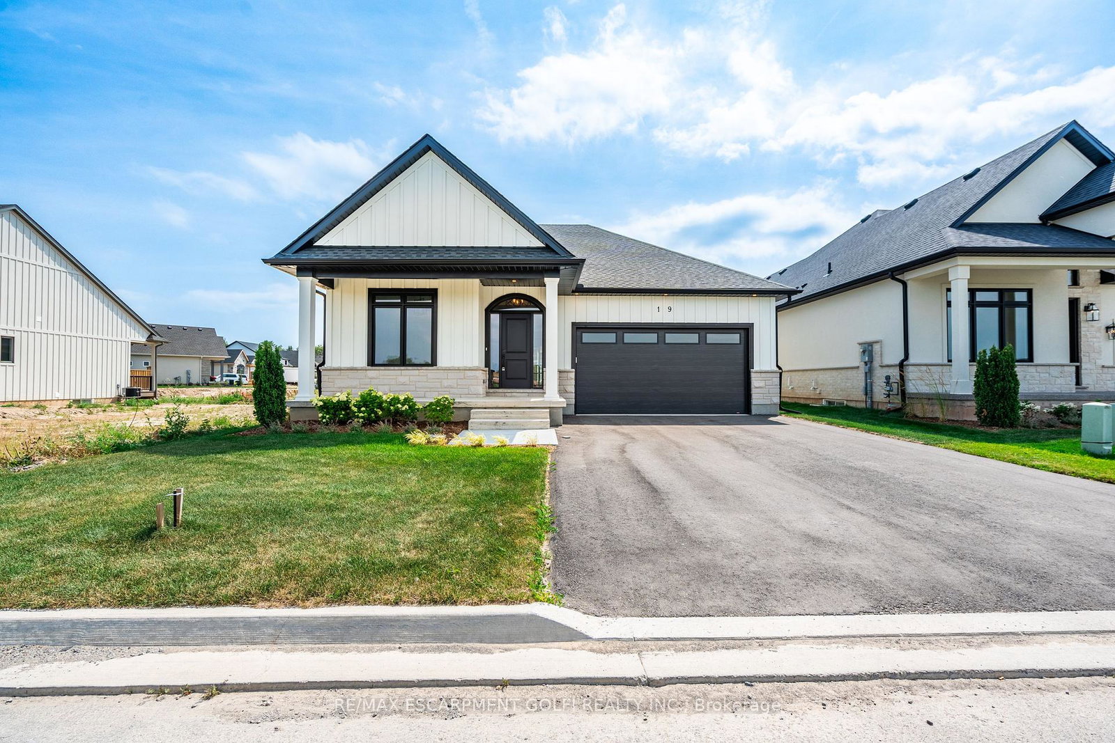 19-oakley-drive-niagara-on-the-lake-ontario-x10429326