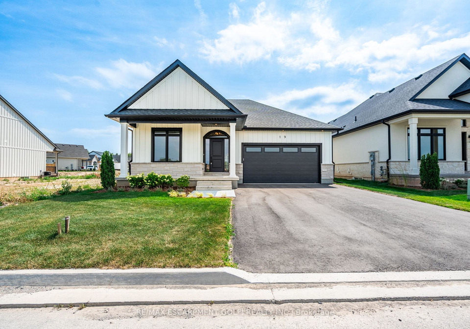 19-oakley-drive-niagara-on-the-lake-ontario-x10429326