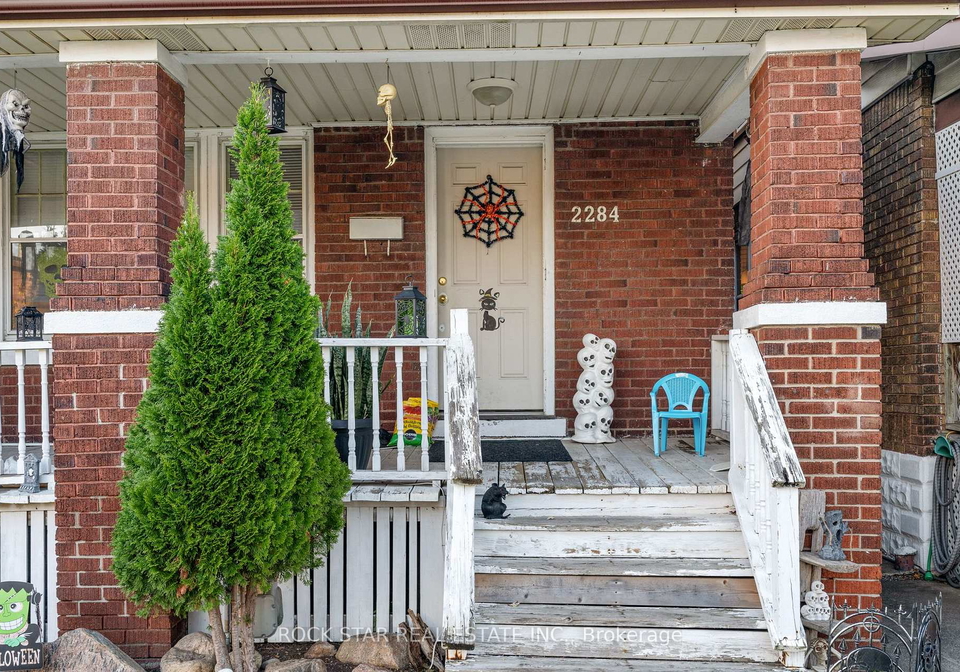 2284-fraser-avenue-windsor-ontario-x10432908