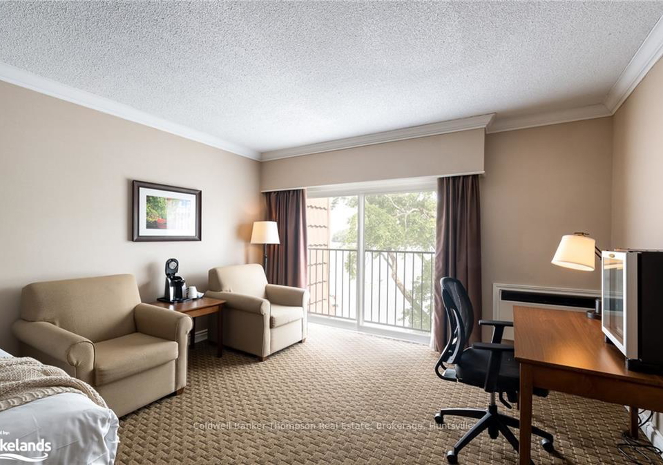 1235-deerhurst-bayshore-huntsville-ontario-x10436719