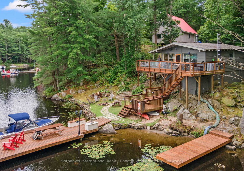 4202-go-home-lake-shr-georgian-bay-ontario-x10439685