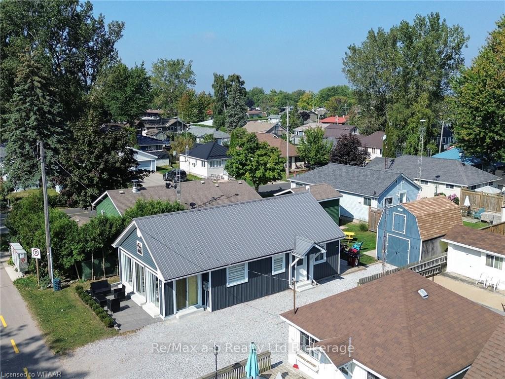 74-erie-boulevard-ontario-x10745189