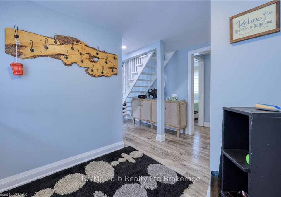 74-erie-boulevard-ontario-x10745189