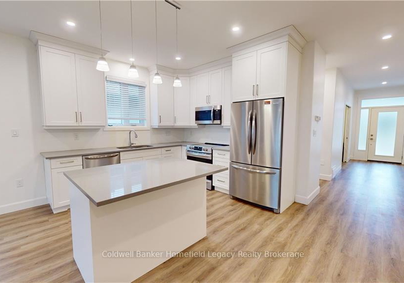 34-upper-thames-lane-west-perth-ontario-x10779933