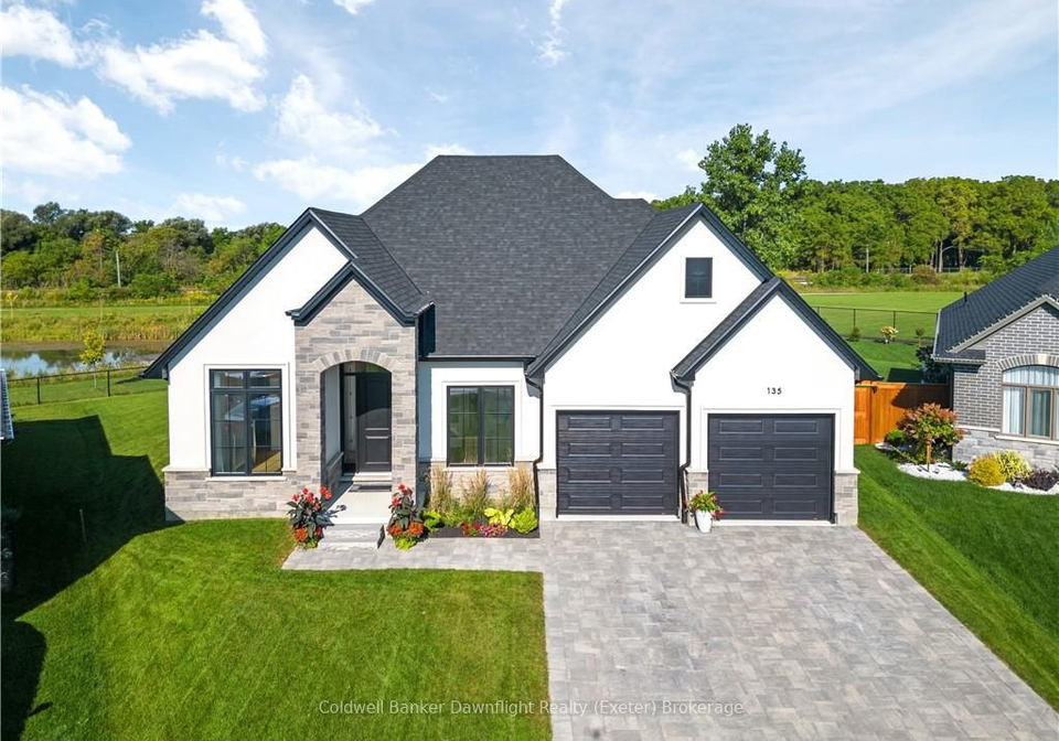 135-foxborough-place-thames-centre-ontario-x10780556