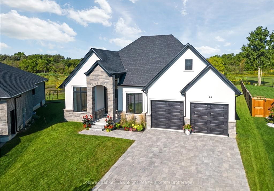 135-foxborough-place-thames-centre-ontario-x10780556