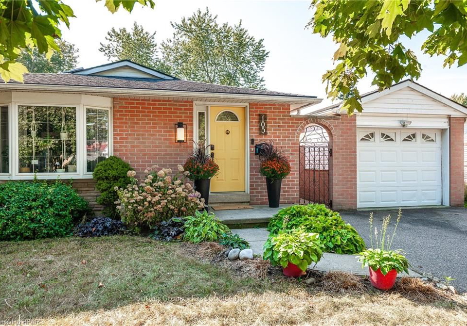 105-whitelock-street-stratford-ontario-x10780596