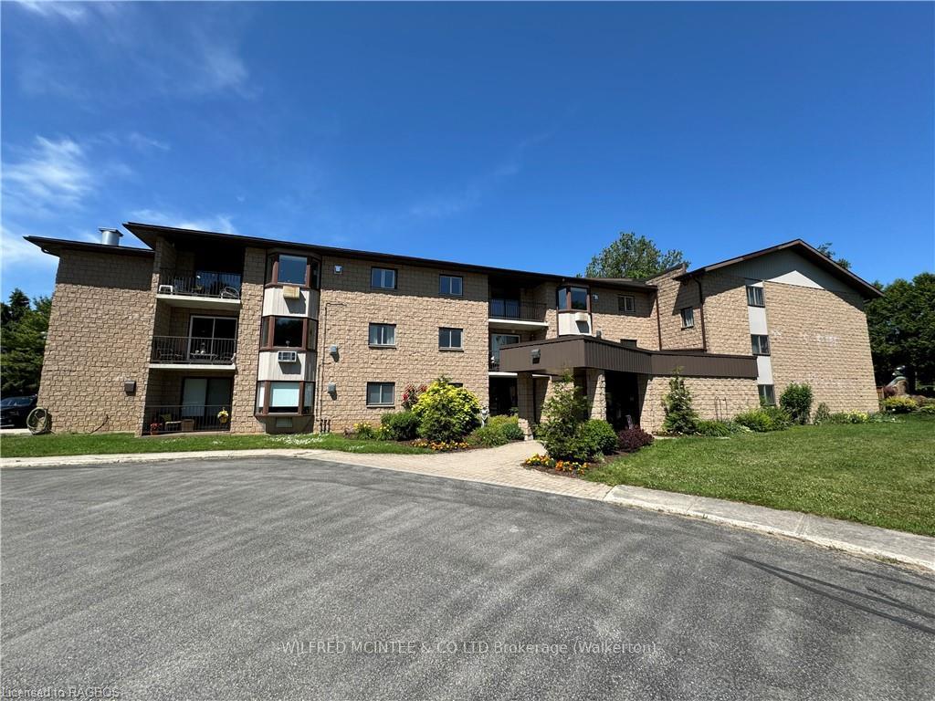 125-hinks-street-brockton-ontario-x10845692